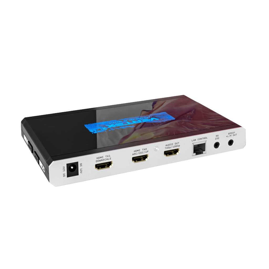 Zbliżenie wyjść HDfury Vertex 2: 12V DC, HDMI TX1 ze skalowaniem w dół, HDMI TX0 z ARC, CEC i skalowaniem w górę, dedykowane wyjście ekstraktora audio HDMI, LAN do sterowania, RS232 i optyczne S/PDIF